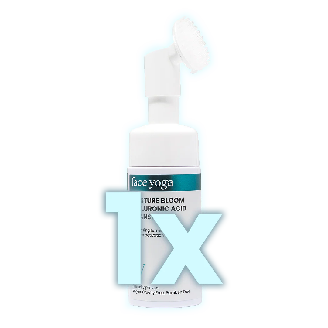 MOISTURE BLOOM HYALURONIC ACID CLEANSER - Image 4
