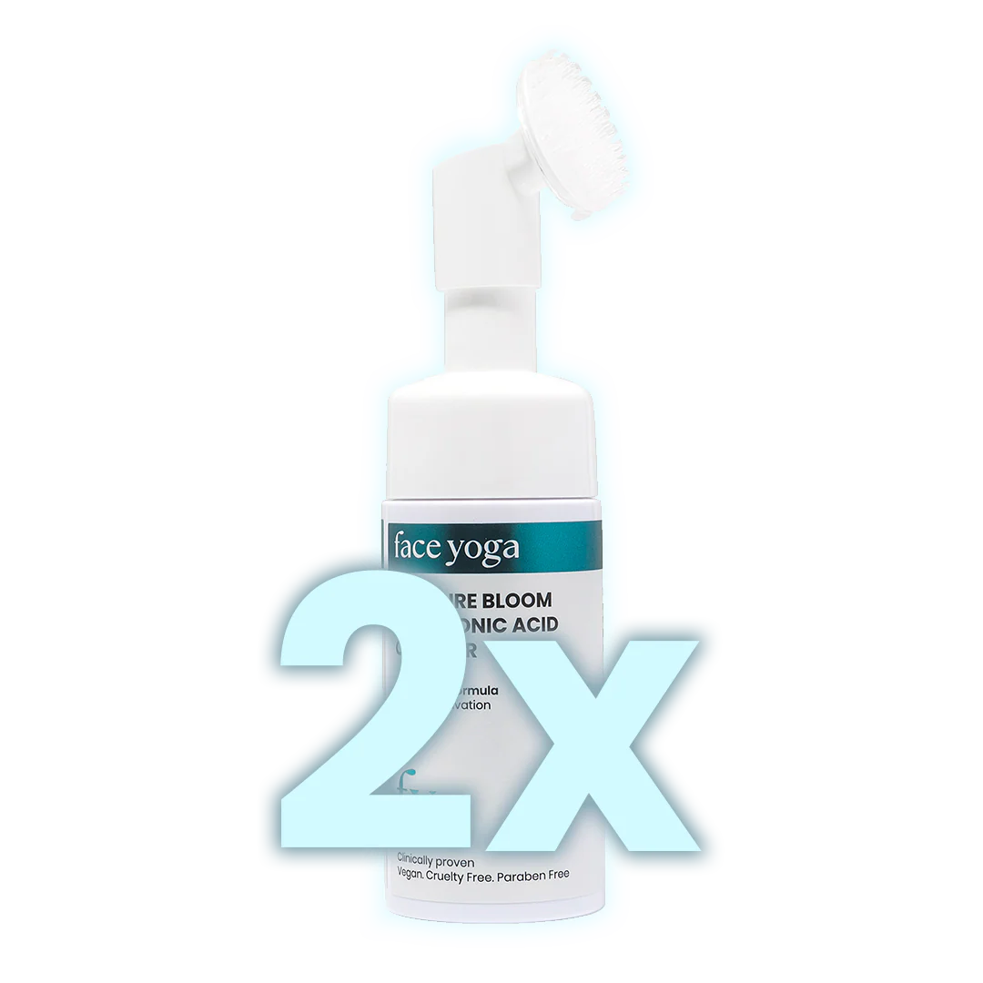 MOISTURE BLOOM HYALURONIC ACID CLEANSER - Image 5
